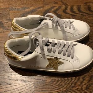 Fake golden golden never worn